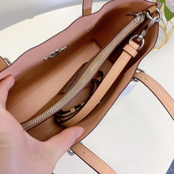 Coach C4250 Mollie Tote 25 In Signature Canvas IN Light Khaki Faded Blush - Picture 5 of 7